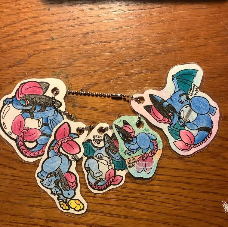 NSFW/Suggestive/Fetish: please message for options, will be rendered not sketchy like example